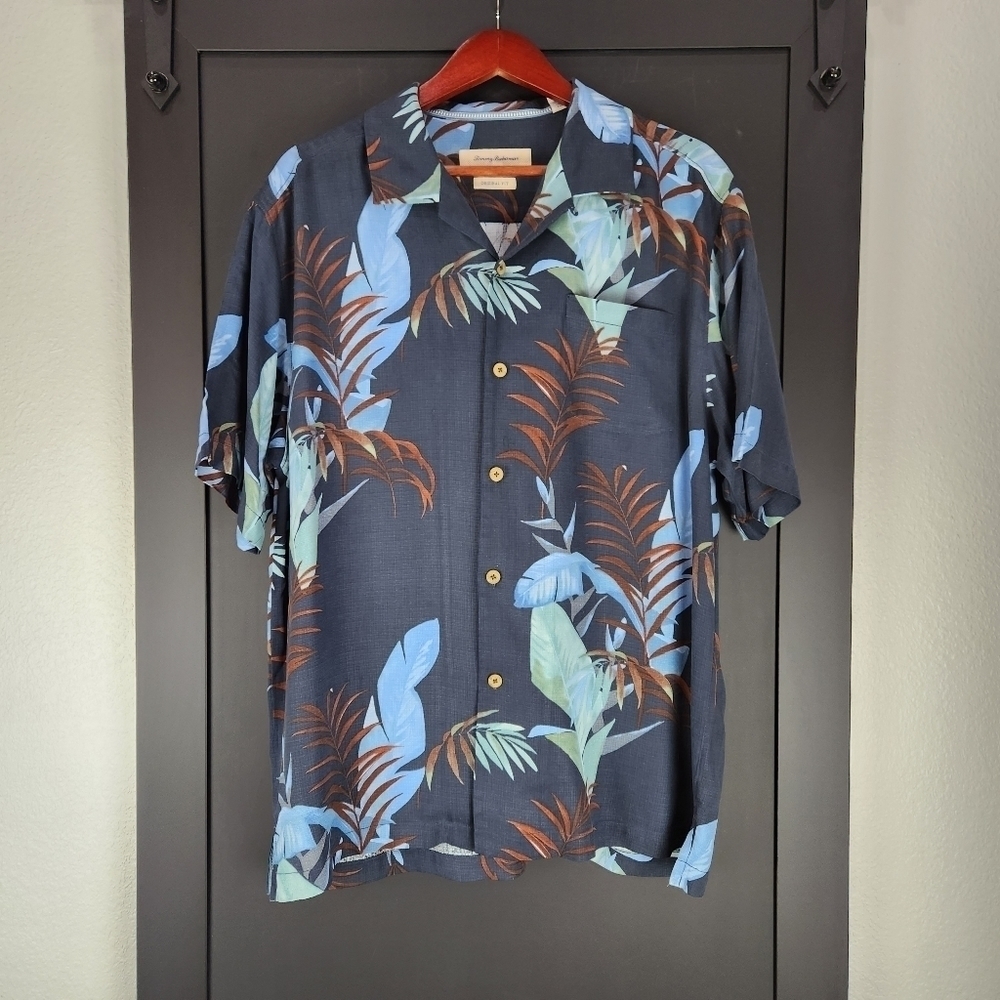 Tommy Bahama 100% Silk Button Down Short Sleeve Shirt Size L